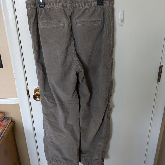 Bundle of Hollister corduroy wide leg or joggers style pants, sz med - Picture 2 of 9